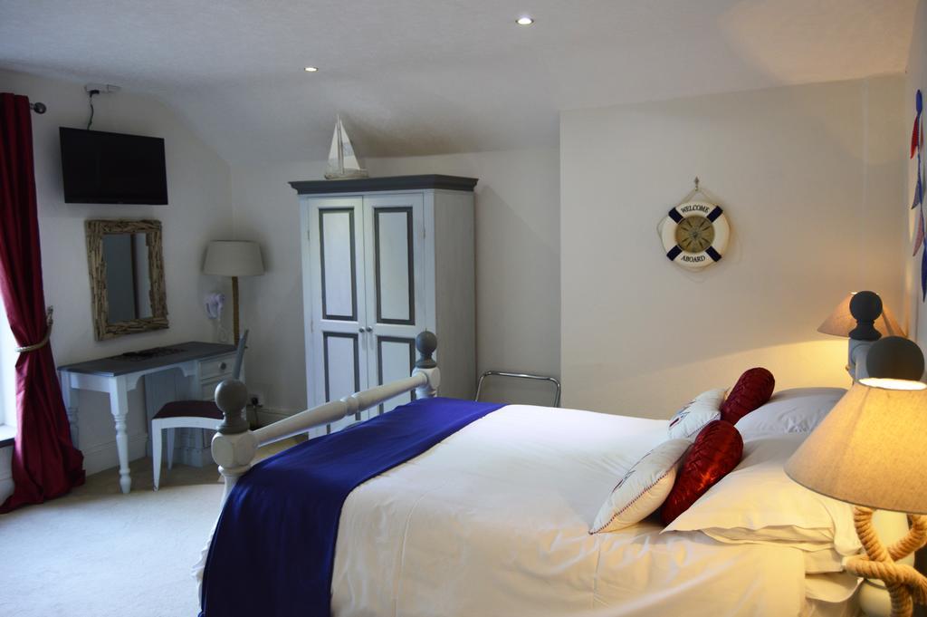 Hotel Rudyard Лийк Екстериор снимка